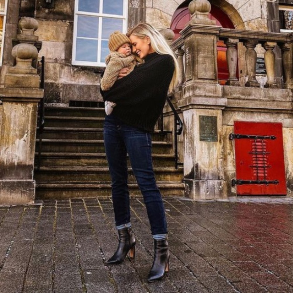 Jen Black Leather Pointed-Toe Ankle Bootie